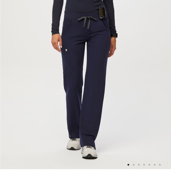 Figs scrub pants - Picture 1 of 6